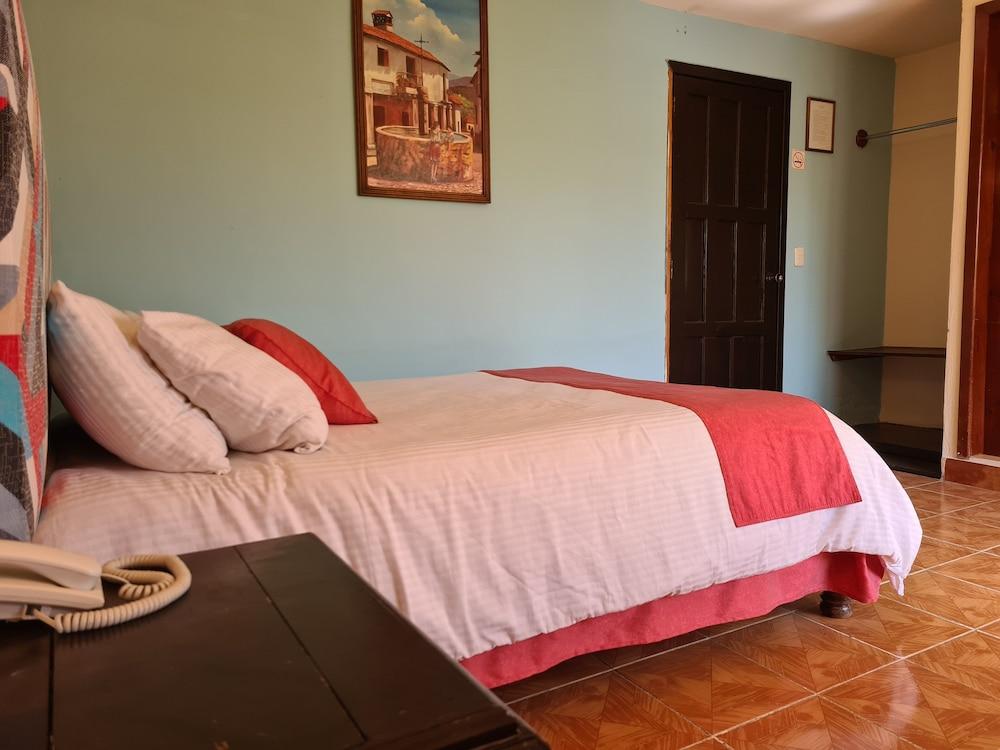 San Cristóbal de Las Casas Hotel Jardines Del Carmen מראה חיצוני תמונה